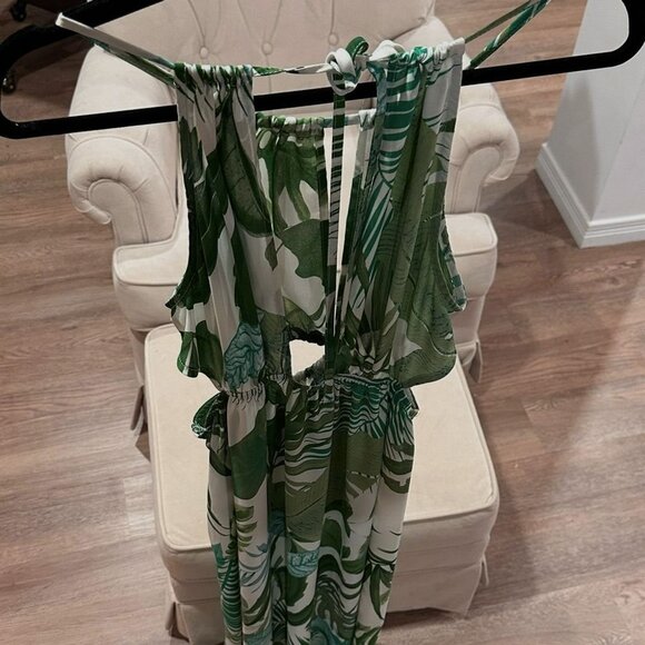 Green Leaf Print Maxi Dress - Picture 6 of 7